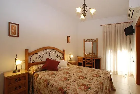 Hostal El Puente Tabernas Guest house